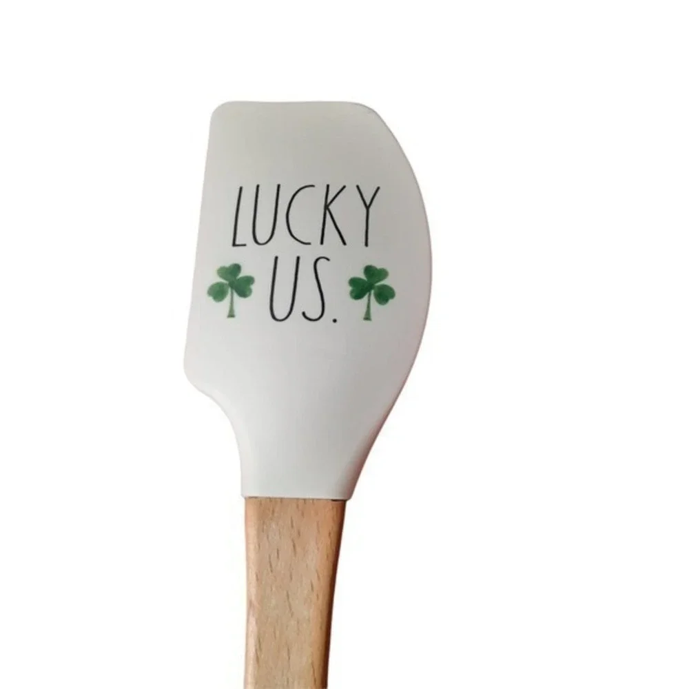 NEW‎ 2 Piece Rae Dunn Set St Patrick's Day Spatula Green Potholder Irish Luck
